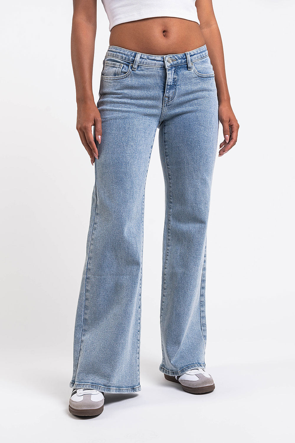 Dina 01Low Wide Jeans - Mid Blue
