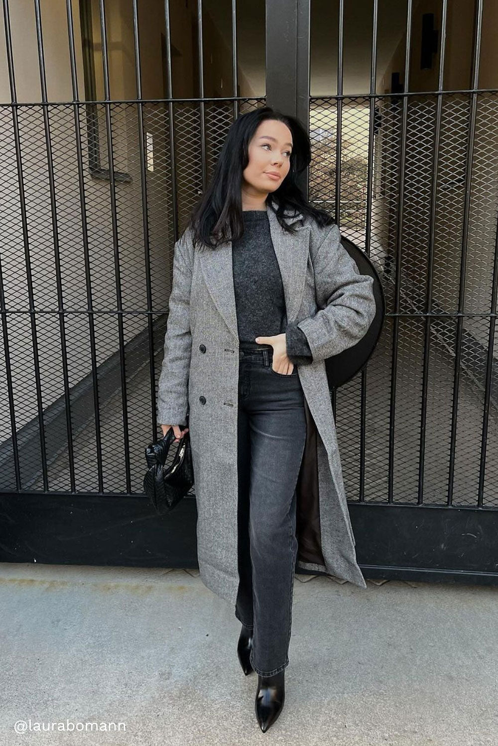 Dina 02Mid Straight Jeans - Washed Black