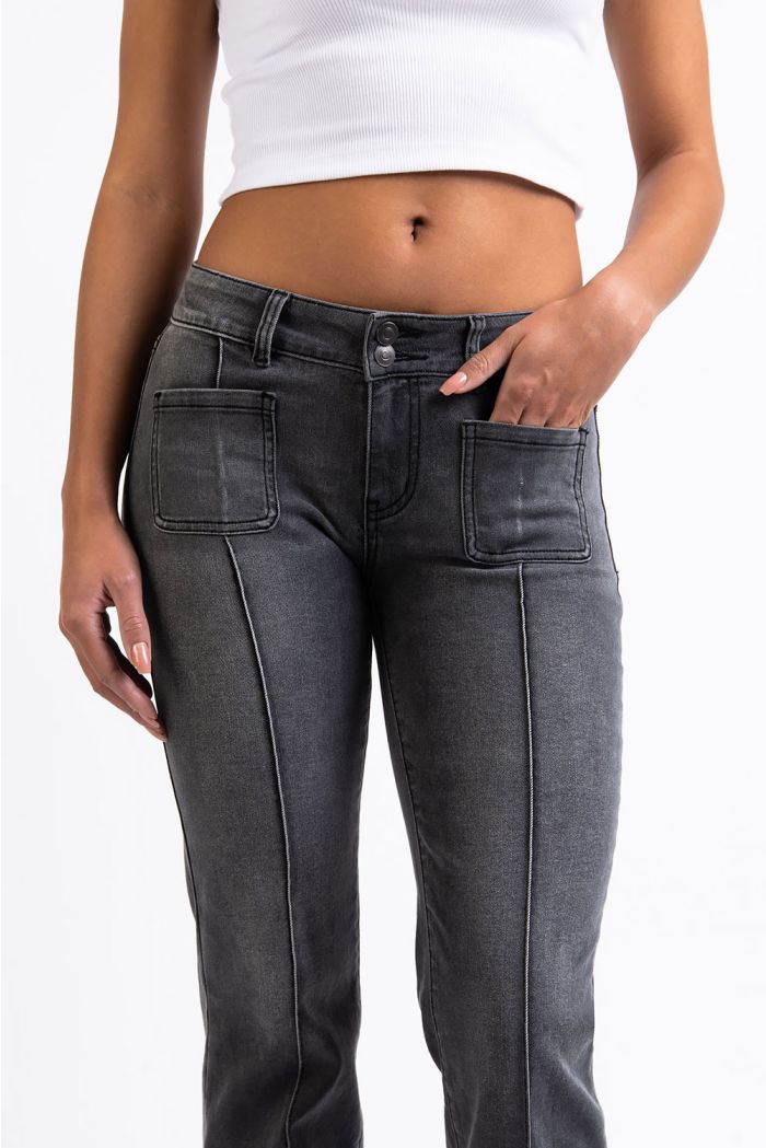 Claire 01Low Bootcut Jeans Washed Black MADLADY